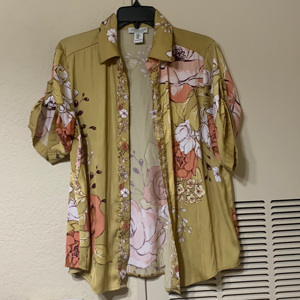 Rachel Zoe short sleeve button up shirt yellow floral size M